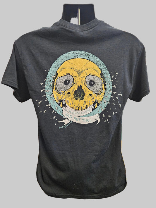Gray Metallica t-shirt with a skull graphic on a gray background